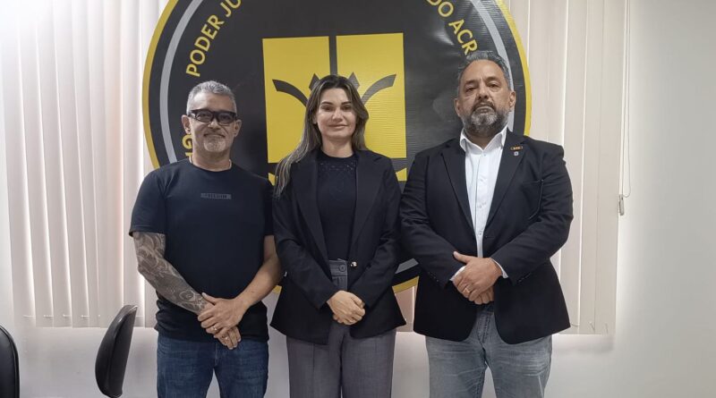 AGEPOLJUS REFORÇA DEFESA DA PROFISSIONALIZAÇÃO DA POLÍCIA JUDICIAL EM REUNIÕES COM A ADMINISTRAÇÃO DO TJAC