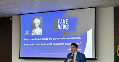 AGENTE DE POLÍCIA JUDICIAL DO STF MINISTRA PALESTRA EM SEMINÁRIO DA ESCOLA DE INTELIGÊNCIA MILITAR DO EXÉRCITO