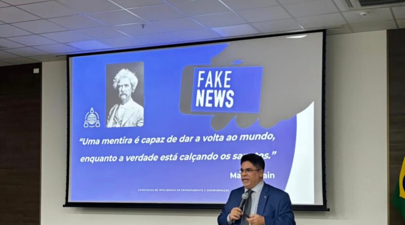 AGENTE DE POLÍCIA JUDICIAL DO STF MINISTRA PALESTRA EM SEMINÁRIO DA ESCOLA DE INTELIGÊNCIA MILITAR DO EXÉRCITO