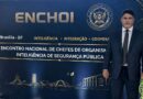 POLICIAL JUDICIAL PALESTRA SOBRE INTELIGÊNCIA E GUERRA COGNITIVA EM ENCONTRO NACIONAL DE SEGURANÇA PÚBLICA