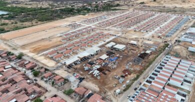 POLICIAIS JUDICIAIS DO GES DA JFPE ATUAM EM OPERAÇÃO DE DESOCUPAÇÃO DE RESIDENCIAL EM PETROLINA